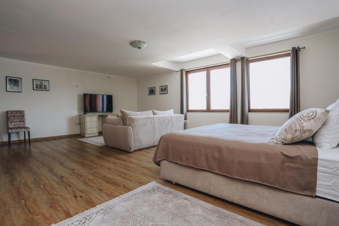 Villa Semiramis Tivat Eksteriør billede