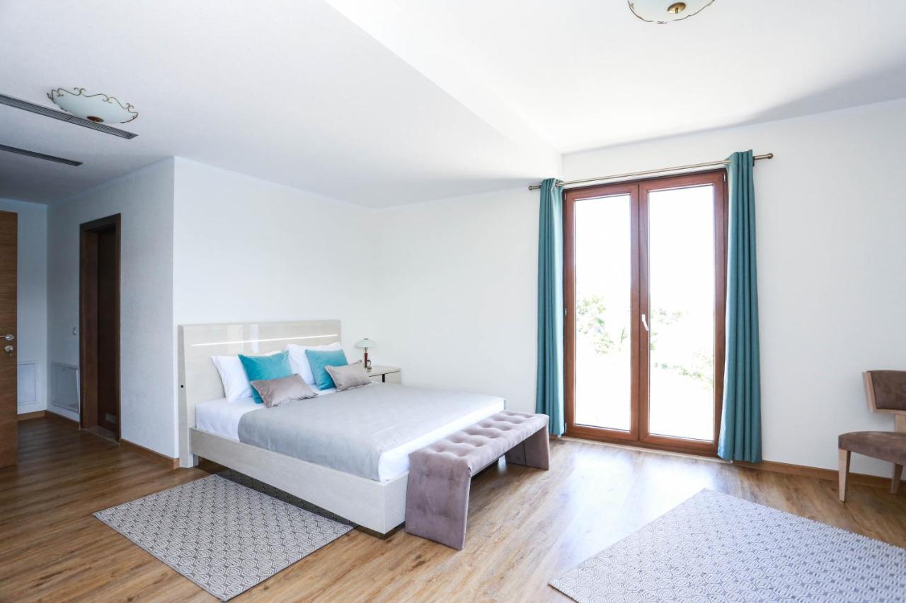 Villa Semiramis Tivat Eksteriør billede